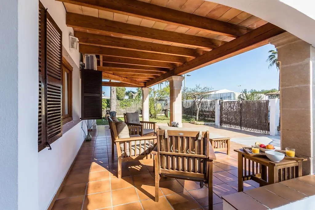 Holiday home Chalet Falco With Private Pool And Garden Spain